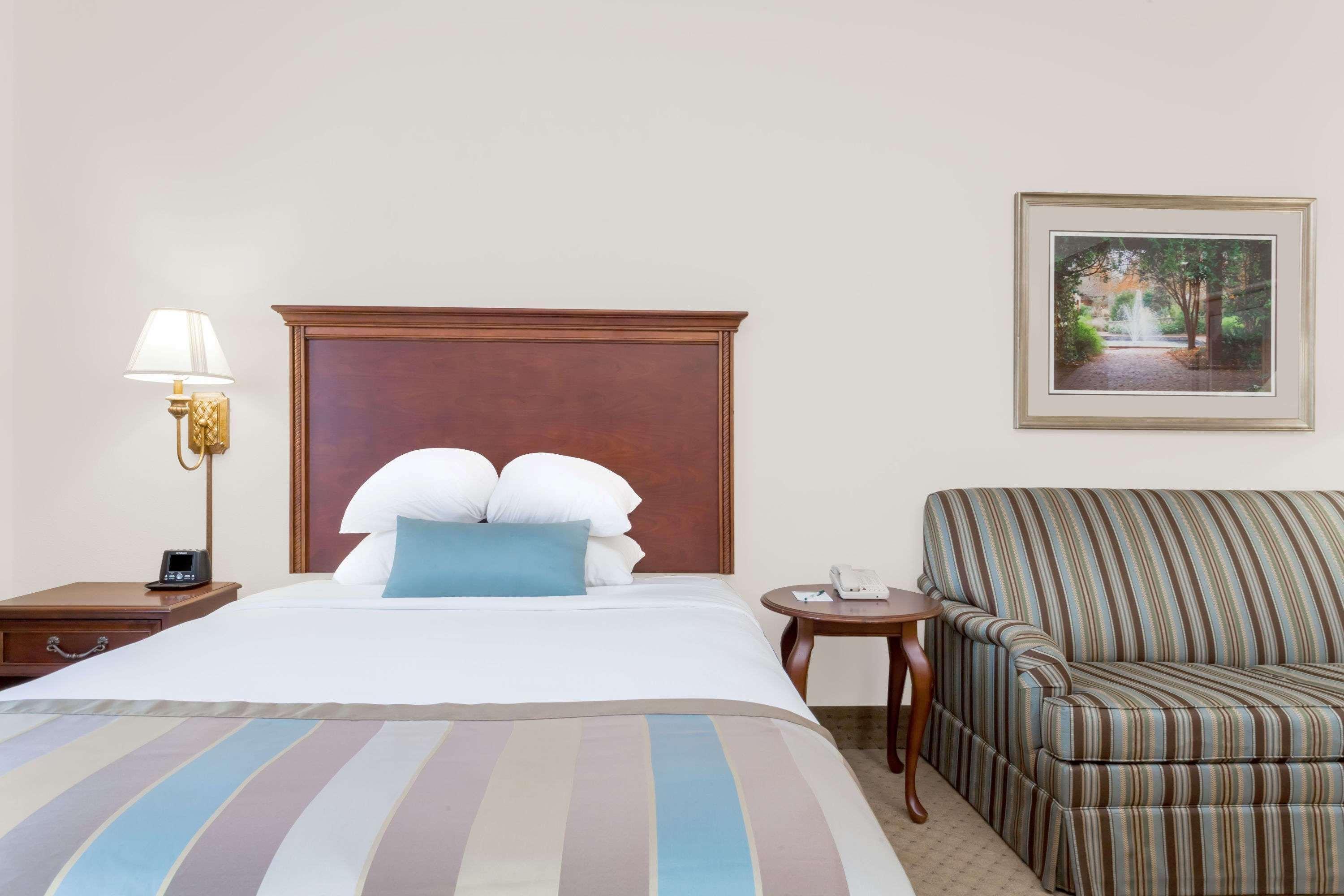 Wingate By Wyndham Columbia/Lexington Hotel Ngoại thất bức ảnh