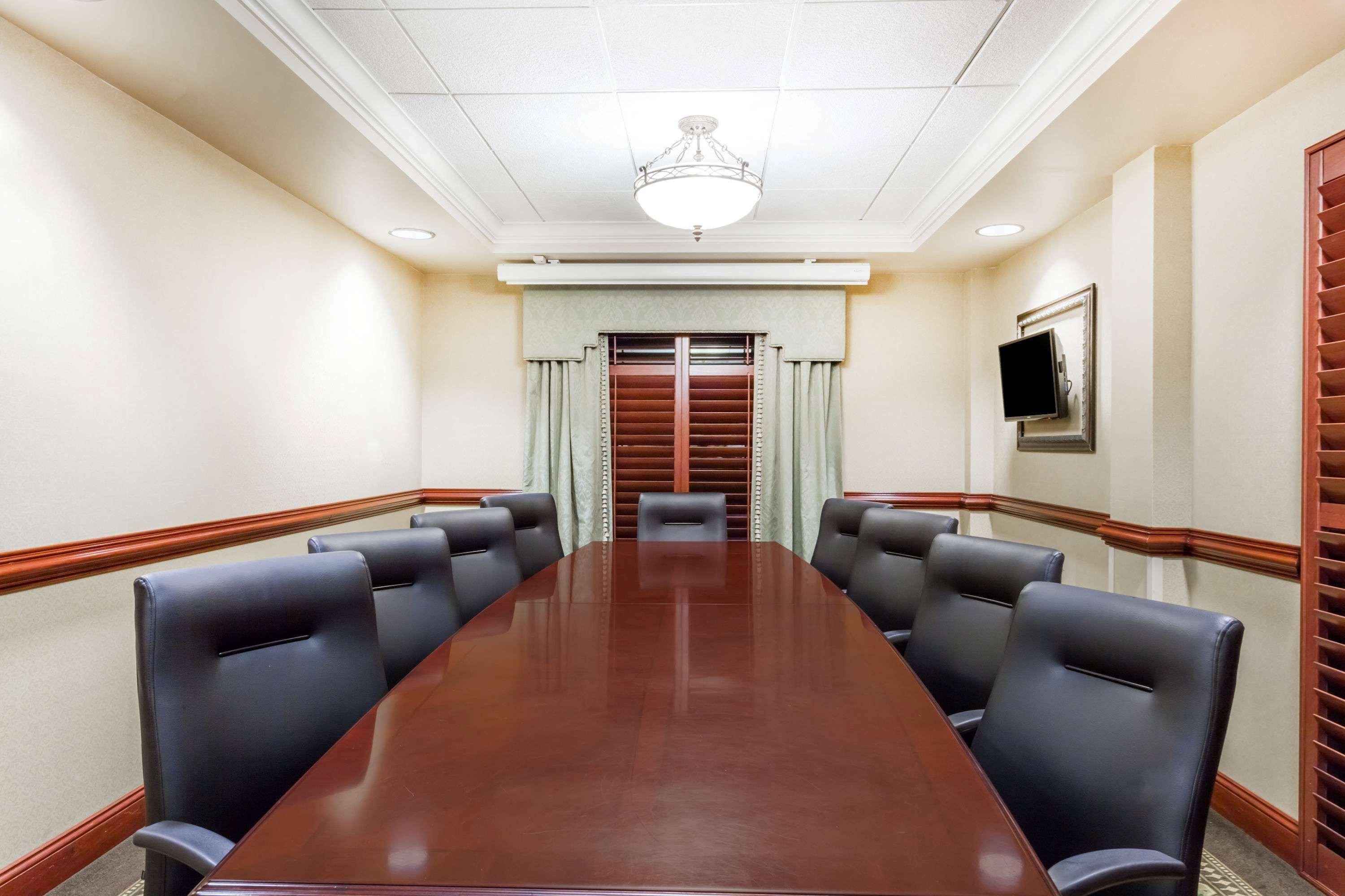 Wingate By Wyndham Columbia/Lexington Hotel Ngoại thất bức ảnh