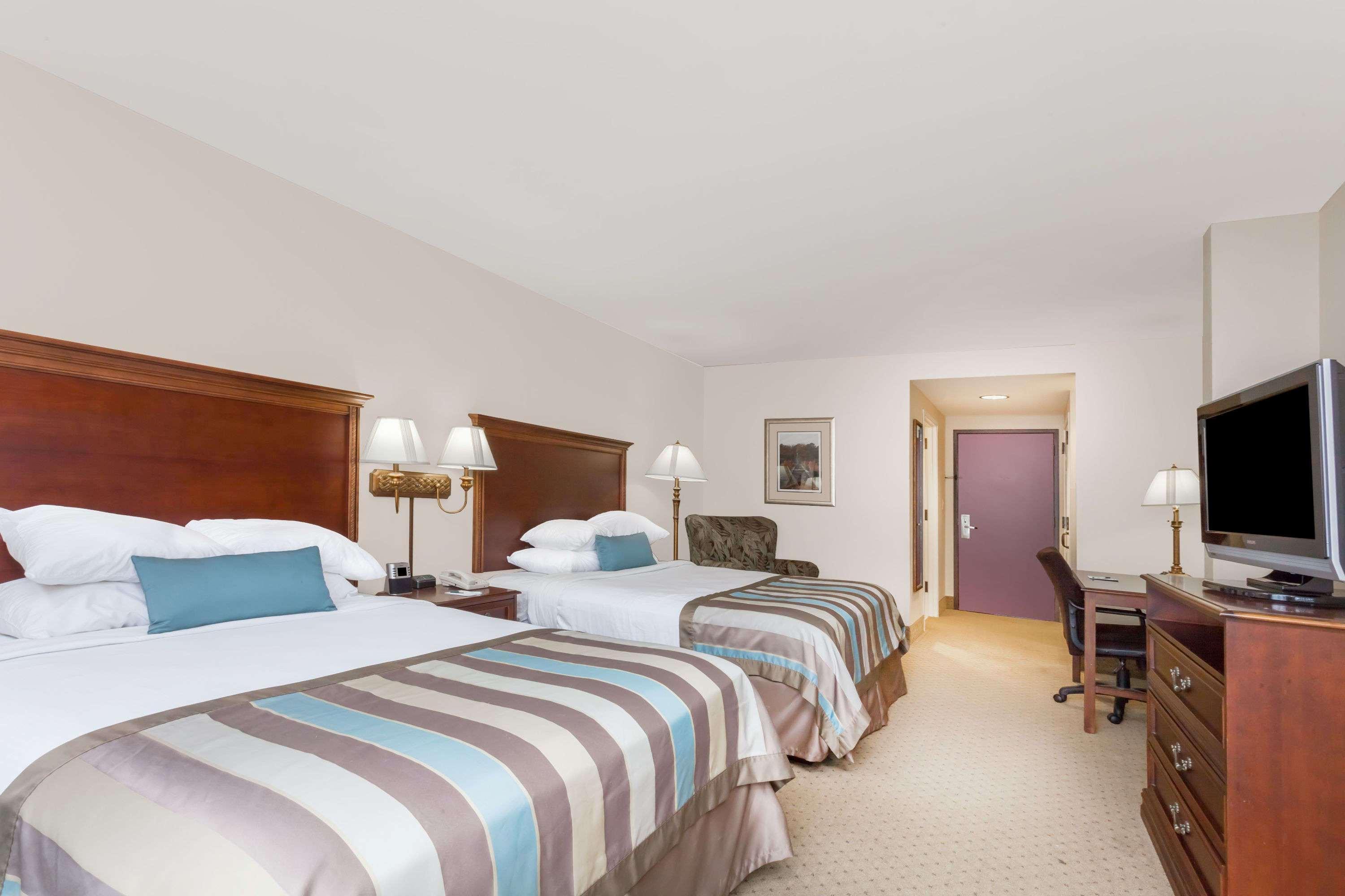 Wingate By Wyndham Columbia/Lexington Hotel Ngoại thất bức ảnh