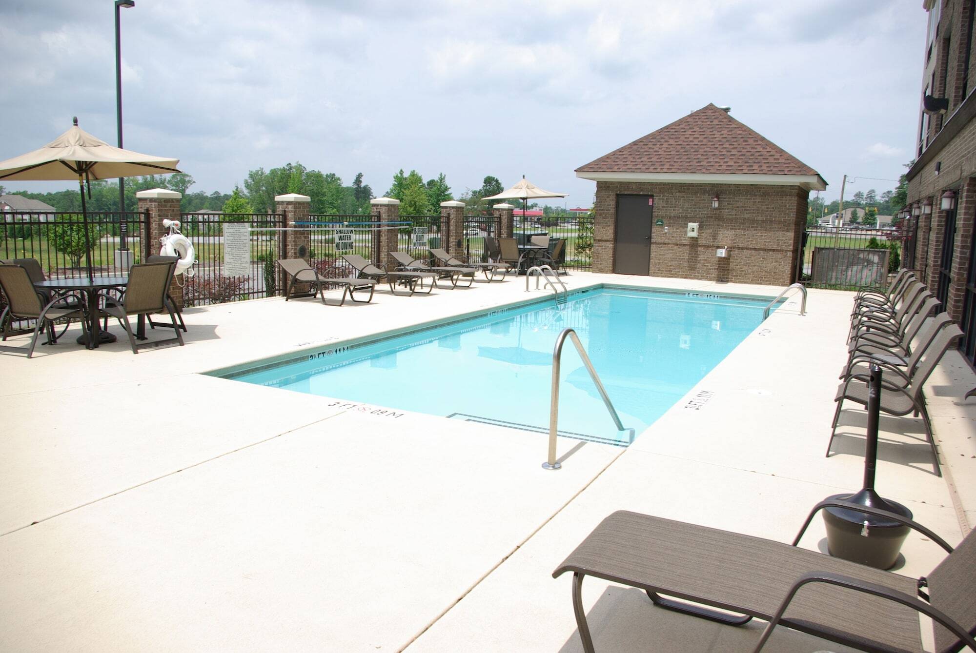 Wingate By Wyndham Columbia/Lexington Hotel Ngoại thất bức ảnh