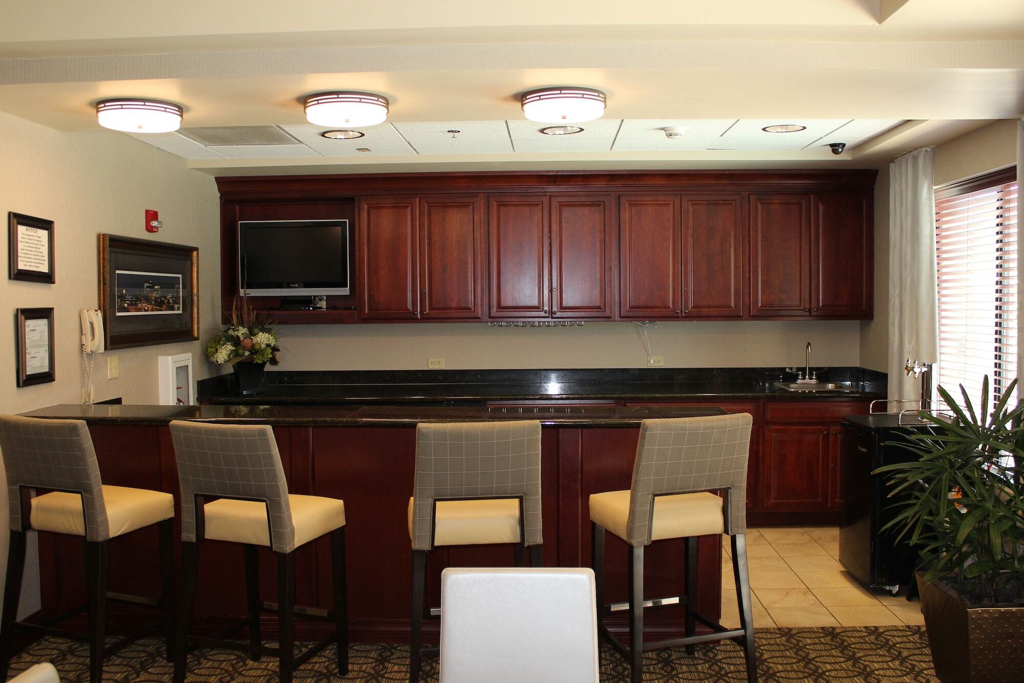 Wingate By Wyndham Columbia/Lexington Hotel Ngoại thất bức ảnh