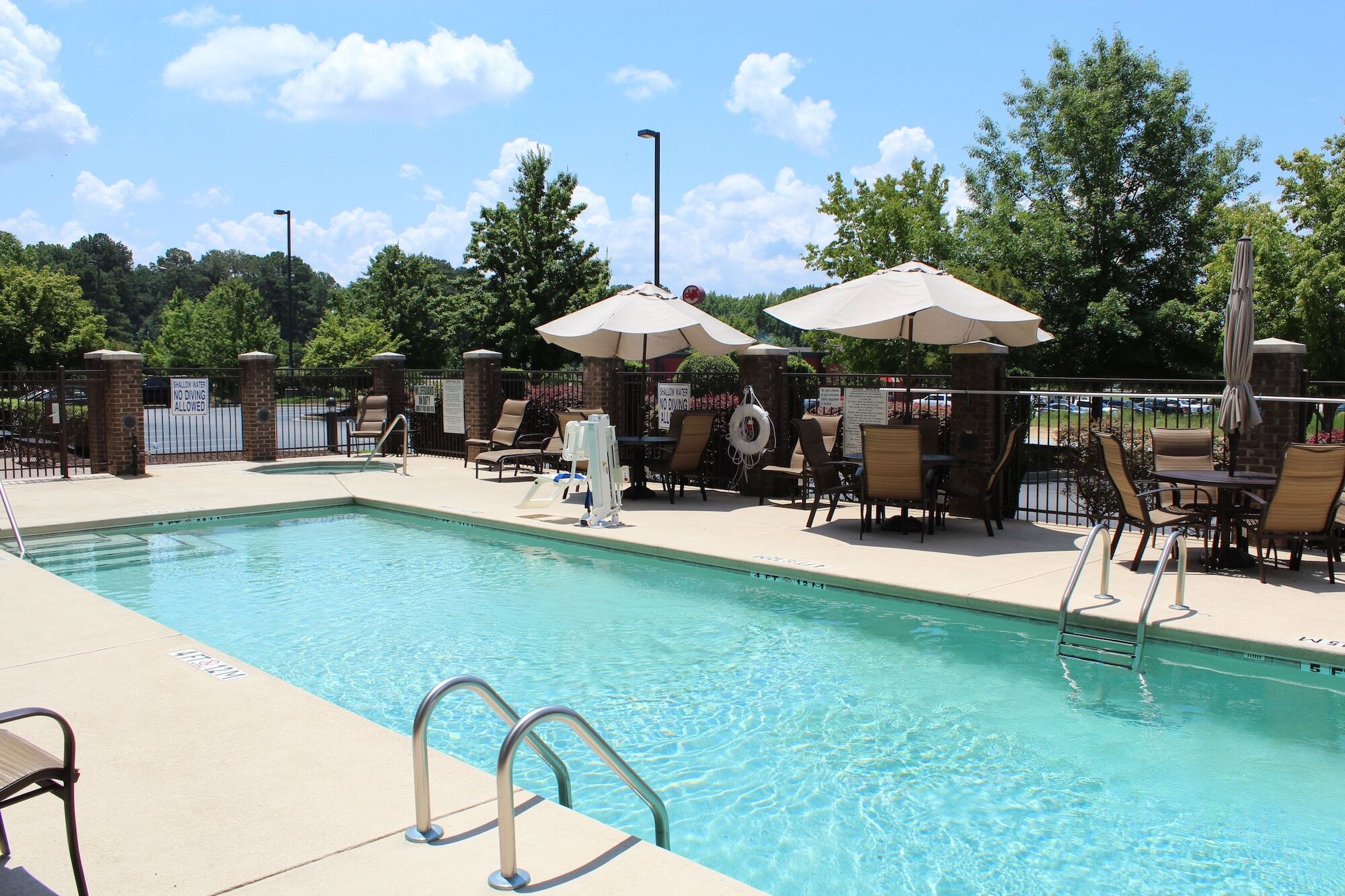 Wingate By Wyndham Columbia/Lexington Hotel Ngoại thất bức ảnh